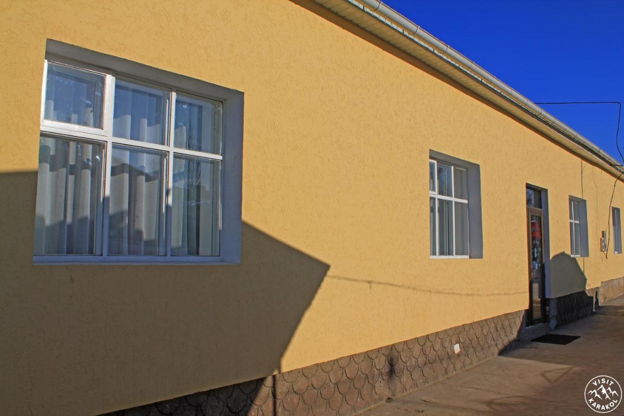 KbH-Karakol based Hostel Bagian luar foto